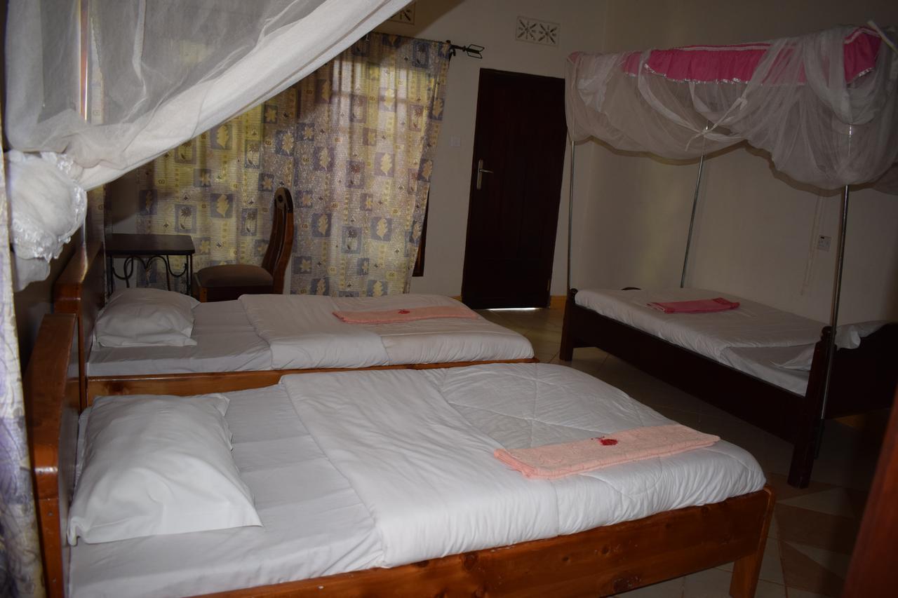 Ngorongoro Lodge Huyện Huyện Karatu Ngoại thất bức ảnh
